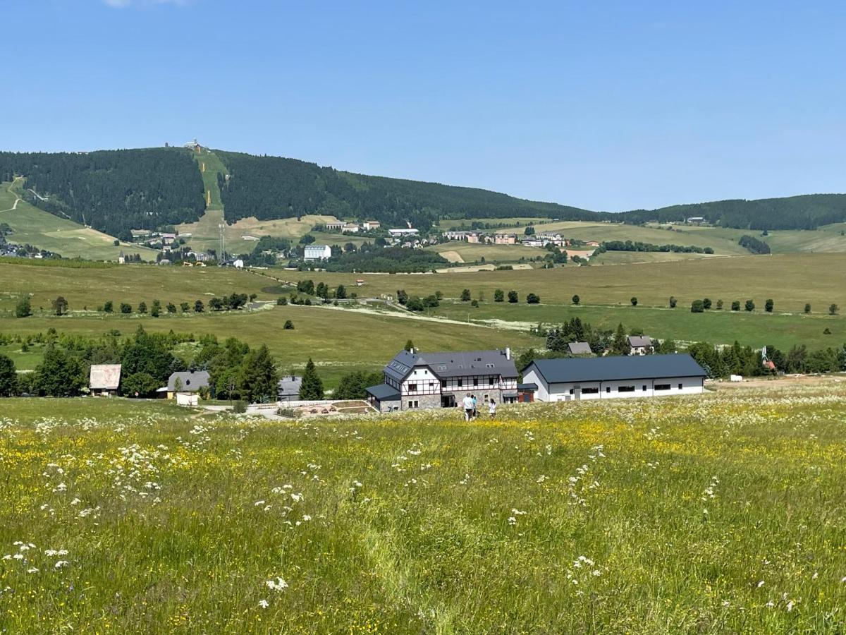 Penzion Königův mlýn Loučná pod Klínovcem Exterior foto