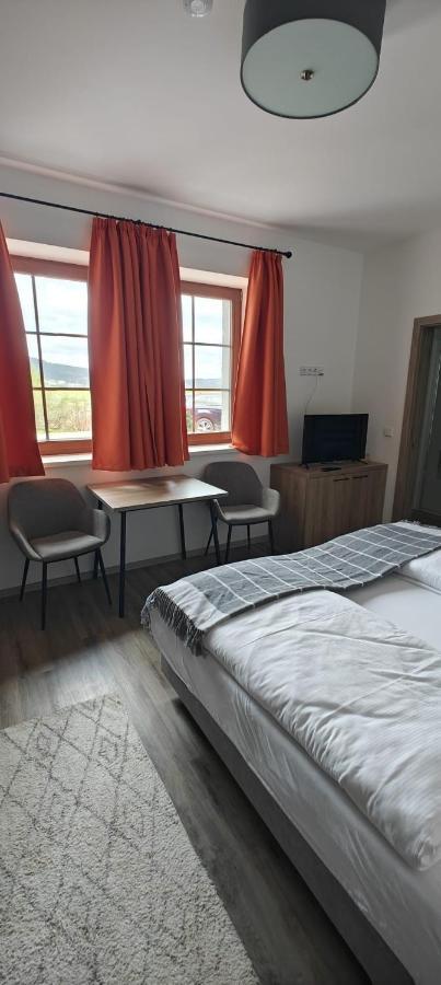 Penzion Königův mlýn Loučná pod Klínovcem Exterior foto
